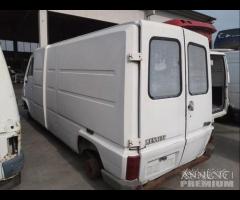 Renault Master 1988 Demolito - Per Ricambi