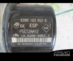 Pompa ABS per Renault Laguna G9TD7 2007