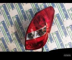 Faro Posteriore Destro Hyundai i20 2010