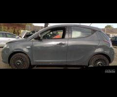 Lancia Ypsilon Anno 2014 | SOLO PER RICAMBI - 2