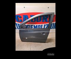 Porta anteriore sinistra Renault Clio 1.5 D 2005