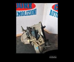 Cambio manuale Peugeot 206 1.6 HDI del 2004 - 6