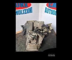 Cambio manuale Peugeot 206 1.6 HDI del 2004 - 10