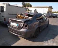 Bmw Serie 3 E90 2006 Demolita - Per Ricambi