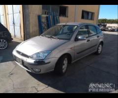 Ford Focus 2002 1.8 TD Demolita - Per Ricambi - 1