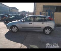 Ford Focus 2002 1.8 TD Demolita - Per Ricambi