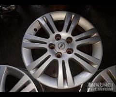 Cerchi In Lega Da 16" Per Opel Astra 2014