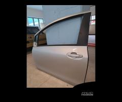 Porta anteriore sx Toyota Yaris 2° 1.3 B del 2007 - 8