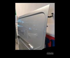 Porta scorrevole destra Renault Trafic 1.9 D 2002 - 6