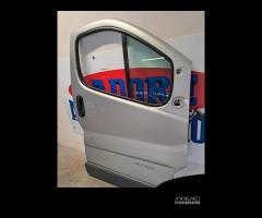 Porta anteriore destra Renault Trafic 2° del 2002 - 10