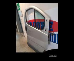 Porta anteriore destra Renault Trafic 2° del 2002 - 11