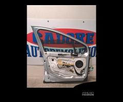 Porta anteriore sinistra Peugeot 308 1.6 del 2007 - 14