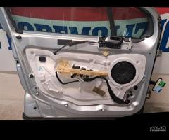 Porta anteriore sinistra Peugeot 308 1.6 del 2007 - 17