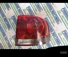 Faro Posteriore Destro Volkswagen Touareg 2007 - 1