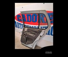 Porta post. destra Volkswagen Polo 1.4 B 2000 - 7