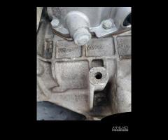 Cambio manuale Opel Astra H 1.6 benzina del 2004 - 18