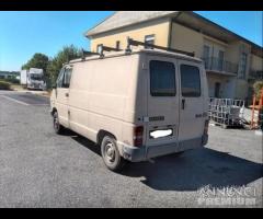 Renault Trafic MK1 1990 Demolito - Per Ricambi