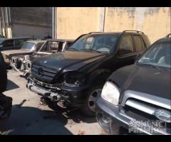 Mercedes ML 270 CDI W163 Demolita - Per Ricambi