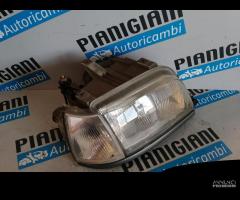 Faro Anteriore Destro Renault Clio 1994 - 2