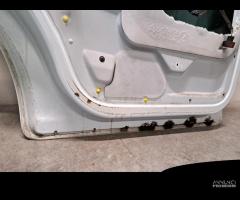 Porta anteriore destra Opel Vivaro A 2.5 D 2011 - 28