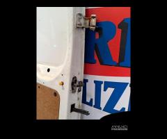 Porta posteriore sinistra Ford Transit Tourneo 06 - 25