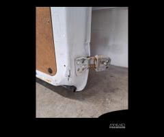 Porta posteriore sinistra Ford Transit Tourneo 06 - 26