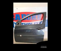 Porta anteriore sinistra Renault 3° Clio 1.5 2006