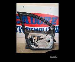 Porta anteriore sinistra Renault 3° Clio 1.5 2006 - 14