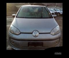 Volkswagen Up! Anno 2014 | SOLO PER RICAMBI