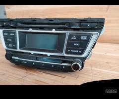 Autoradio Hyundai I20 2° 1.1 diesel del 2015 - 6