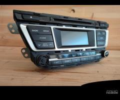 Autoradio Hyundai I20 2° 1.1 diesel del 2015 - 8