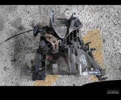 Cambio 6 Marce Peugeot 407 RHR 2005