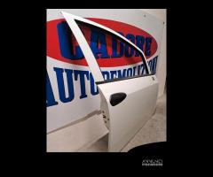 Porta anteriore destra Fiat Punto 199 del 2015 - 10