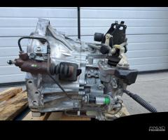 Cambio manuale Toyota Auris E150 2.0 diesel 2007 - 9