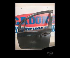 Porta anteriore sinistra Opel Agila B 1.2 del 2008 - 2