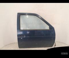 Porta anteriore destra Nissan King Cab del 1992