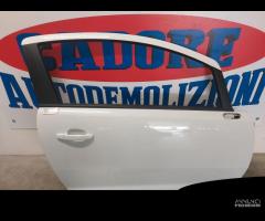 Porta anteriore destra Opel Corsa D 1.2 del 2013