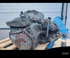 Cambio manuale Opel Astra G 2.0 diesel del 2000 - 11