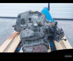 Cambio manuale Opel Astra G 2.0 diesel del 2000 - 13