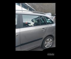 Porta posteriore sinistra Skoda Fabia 5J sw 2010 - 3