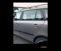 Porta posteriore sinistra Skoda Fabia 5J sw 2010 - 7