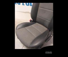 Sedile anteriore sinistro Mercedes B 150 del 2007 - 8