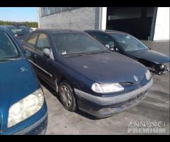 Renault Laguna 2001 Demolita - Per Ricambi