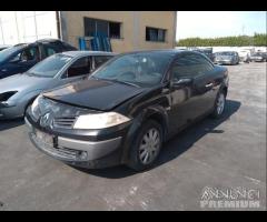 Renault Megane Cabrio 2005 Demolita - Per Ricambi