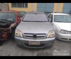 Opel Signum 2005 2.2 TD Demolita - Per Ricambi