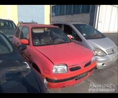 Nissan Micra 1998 Demolita - Per Ricambi