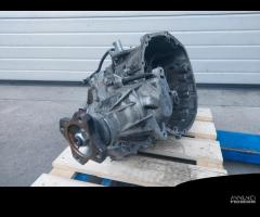 Cambio manuale Nissan Qashqai 2 4x4 2.0 del 2010 - 9