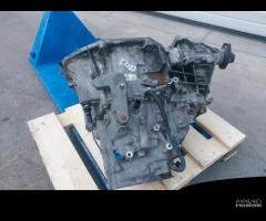 Cambio manuale Nissan Qashqai 2 4x4 2.0 del 2010 - 21