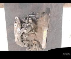 Cambio manuale Opel Zafira 1.9 Diesel del 2006 - 6