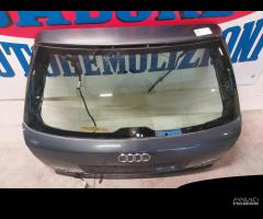 Portellone bagagliaio Audi a4 sw 4X4 2.5 del 2001 - 4